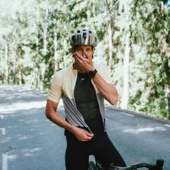 POC Essential Layer Vest Cycling